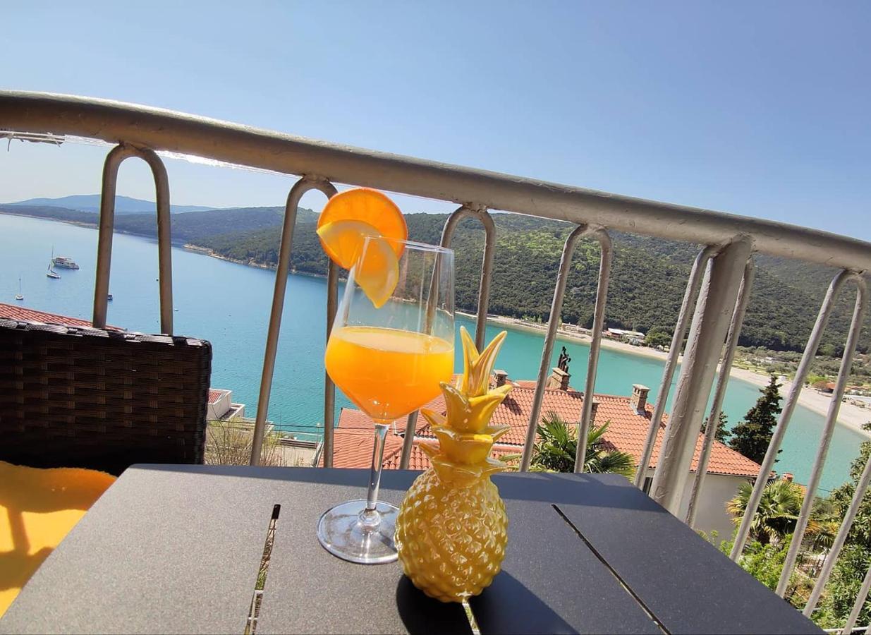 Apartment Noemi With A Direct Beach View Rabac Extérieur photo
